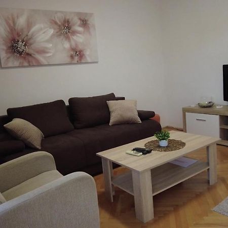Apartment Dina أوميس المظهر الخارجي الصورة