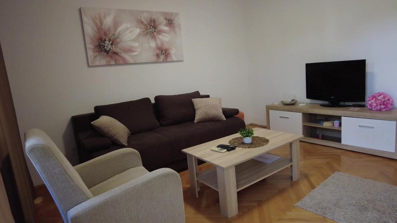 Apartment Dina أوميس المظهر الخارجي الصورة